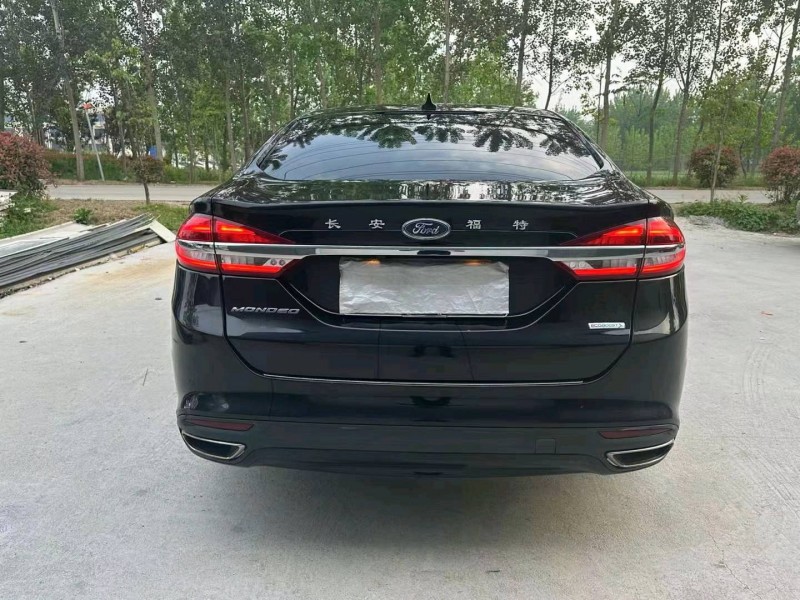 徐州17年福特蒙迪欧9