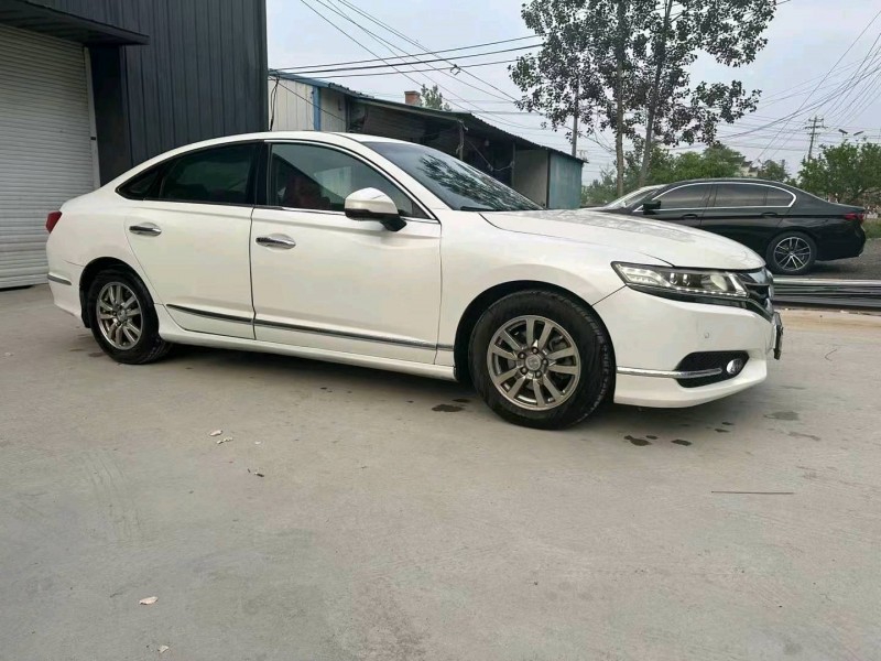 徐州16年本田思铂睿5