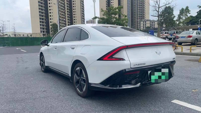 佛山23年五菱汽車之光5