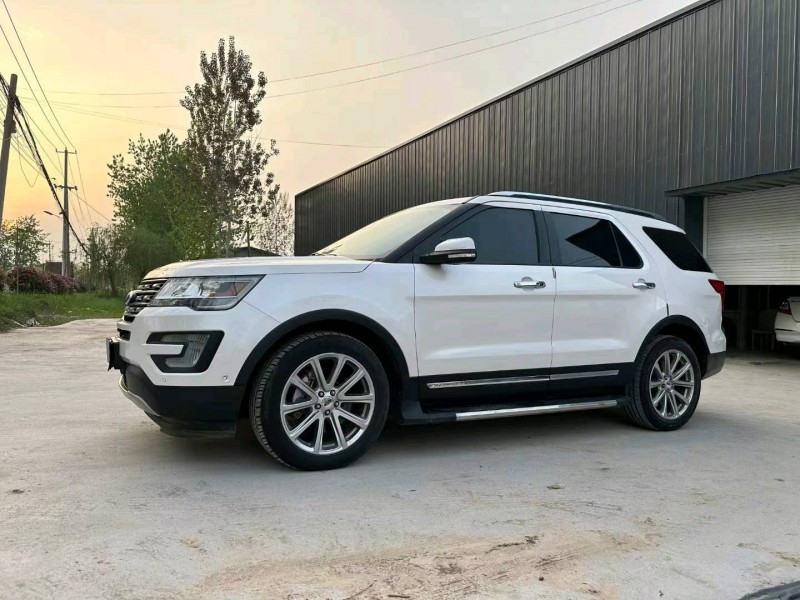 徐州17年福特探险者3