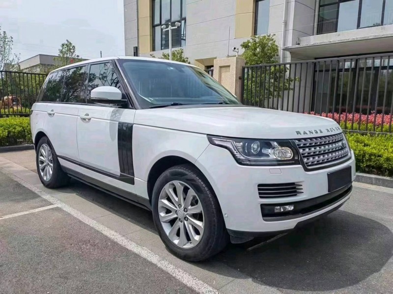 青岛15年路虎揽胜行政3