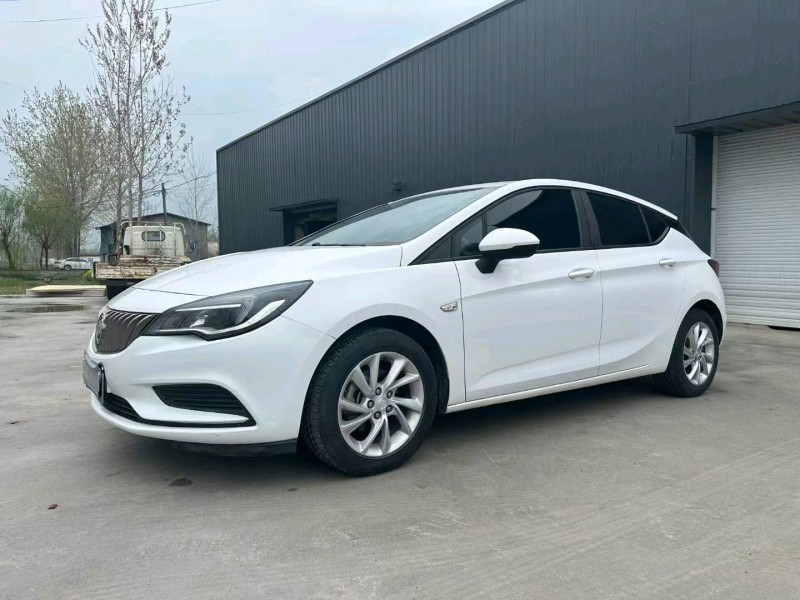 徐州17年别克威朗3