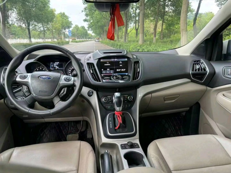 枣庄13年福特翼虎8