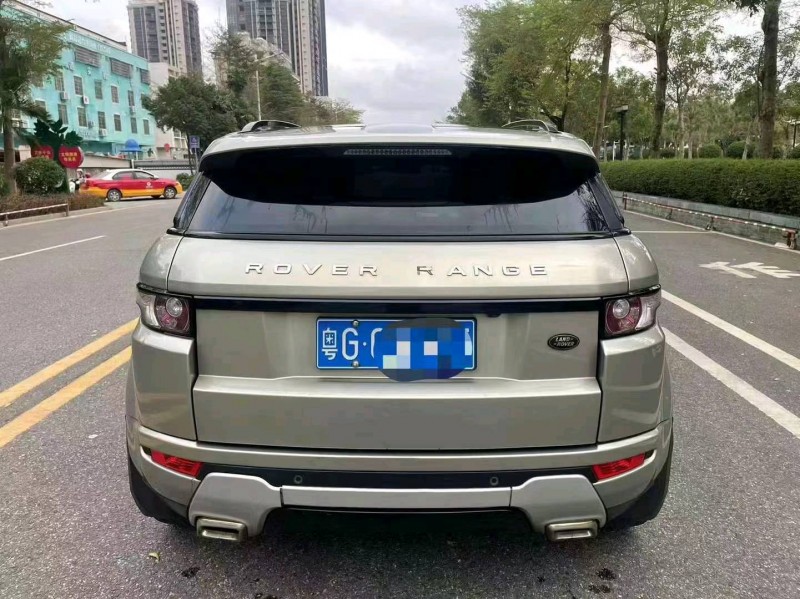 珠海13年路虎極光5