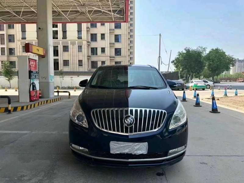 邢台13年别克GL81