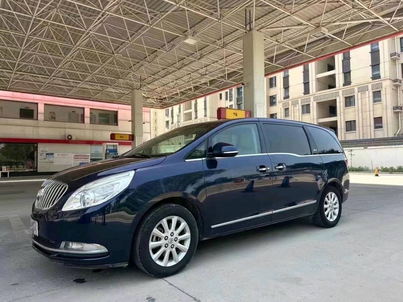 邢台13年别克GL82