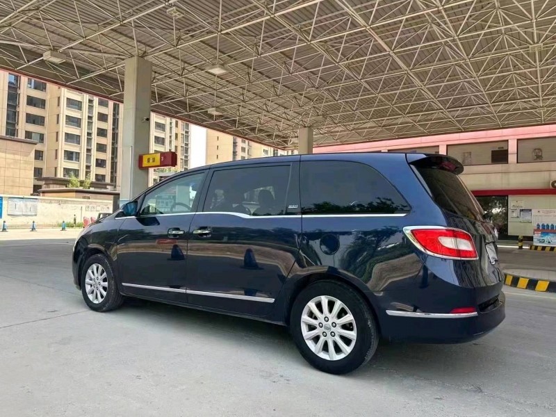 邢台13年别克GL83