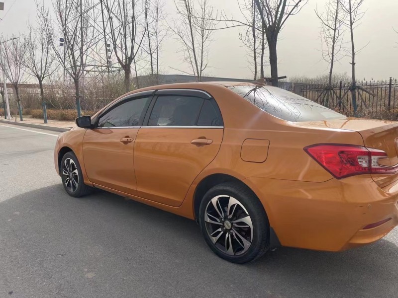 廊坊16年比亚迪秦5