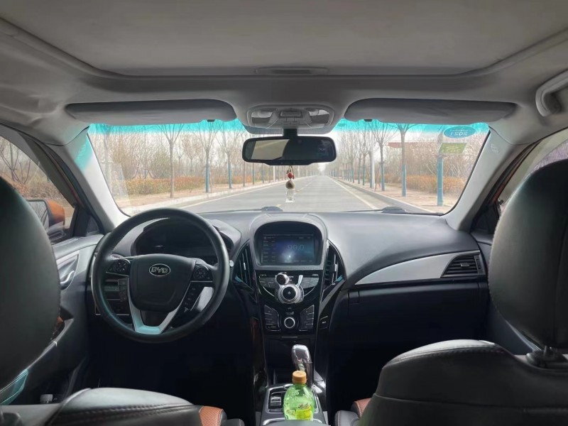 廊坊16年比亚迪秦7