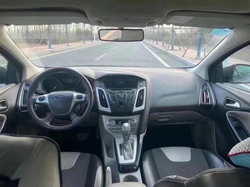 廊坊14年福特福克斯7