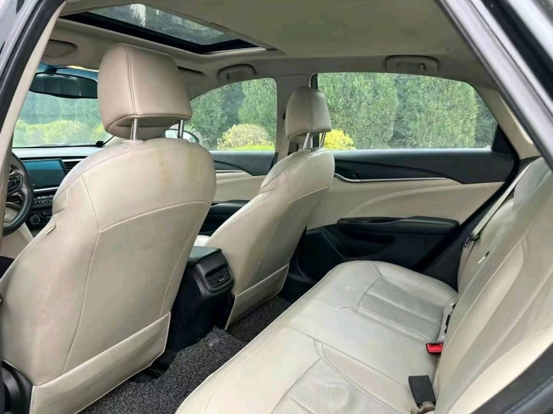 淄博15年别克英朗GT8