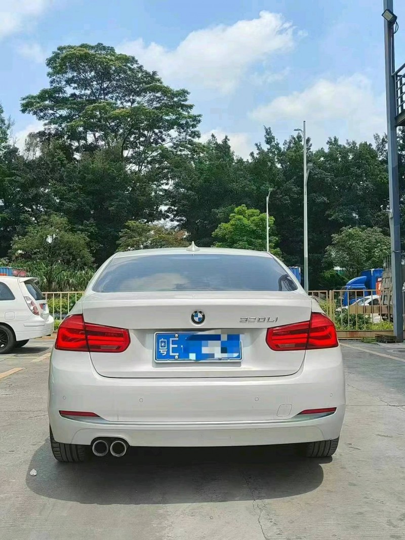 汕头18年宝马3系5