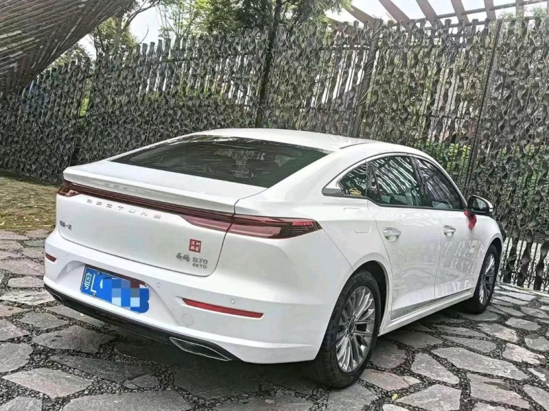 汕頭24年奔騰B707