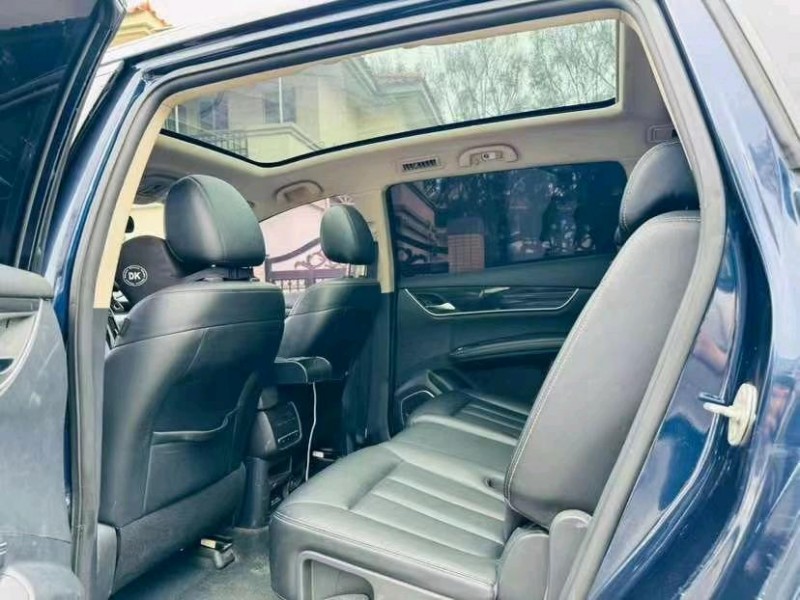 汕头18年比亚迪宋MAX3