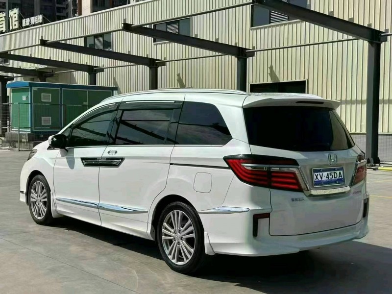 汕头17年本田艾力绅4