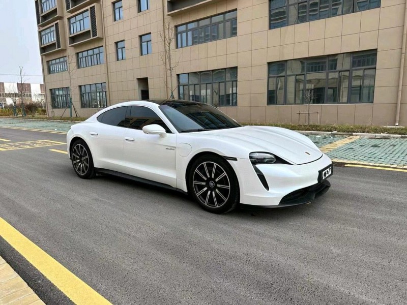徐州22年保时捷Taycan2