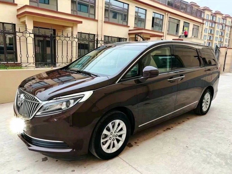 东营18年别克GL82