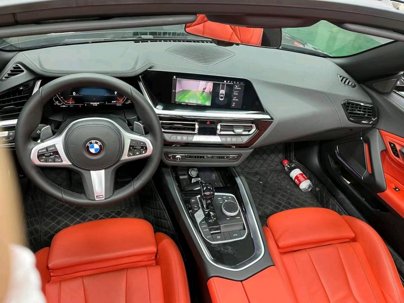 成都22年宝马Z44