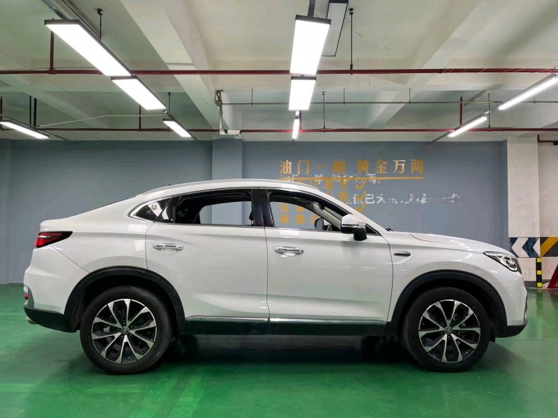 成都20年长安汽车CS858