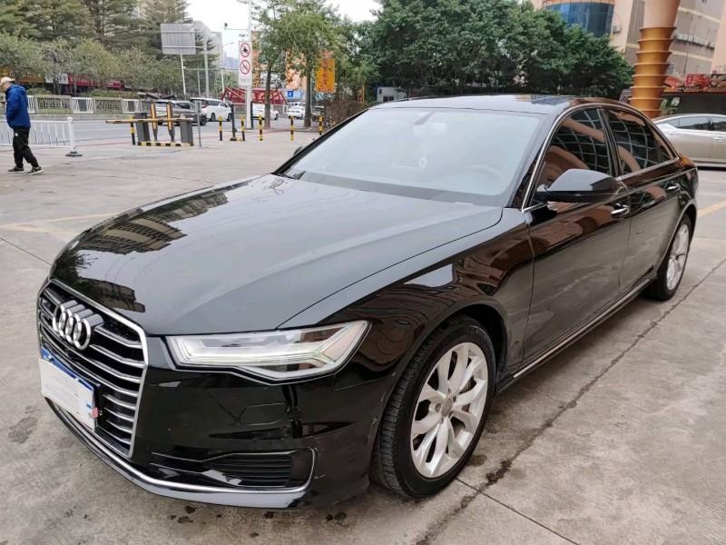 佛山17年奥迪A7L4