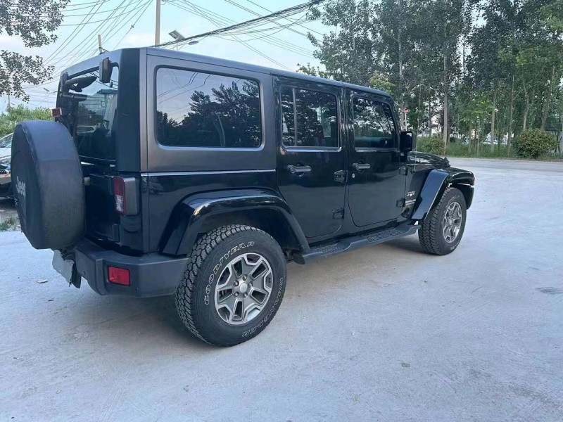 徐州18年Jeep牧马人7