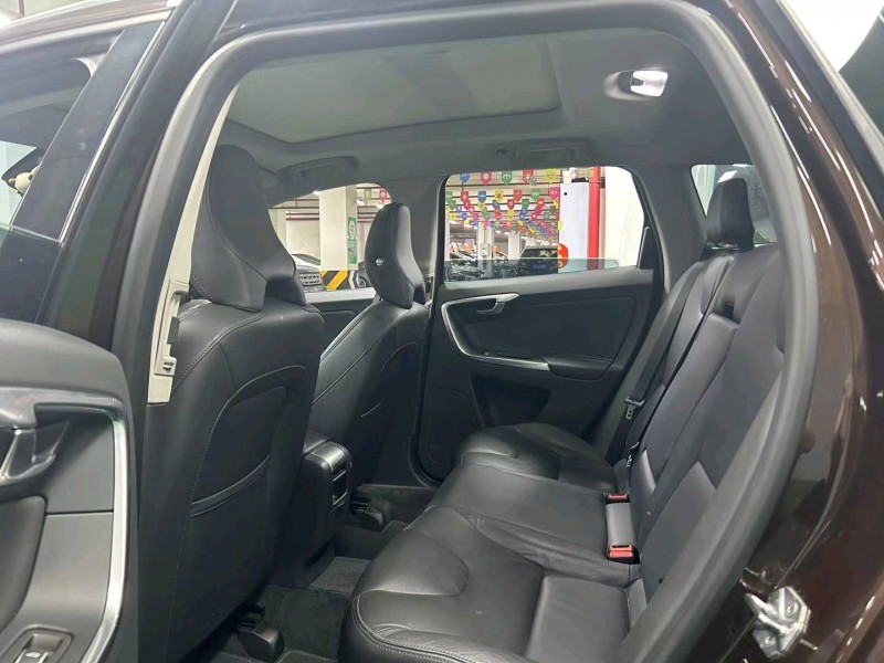 成都16年沃尔沃XC606