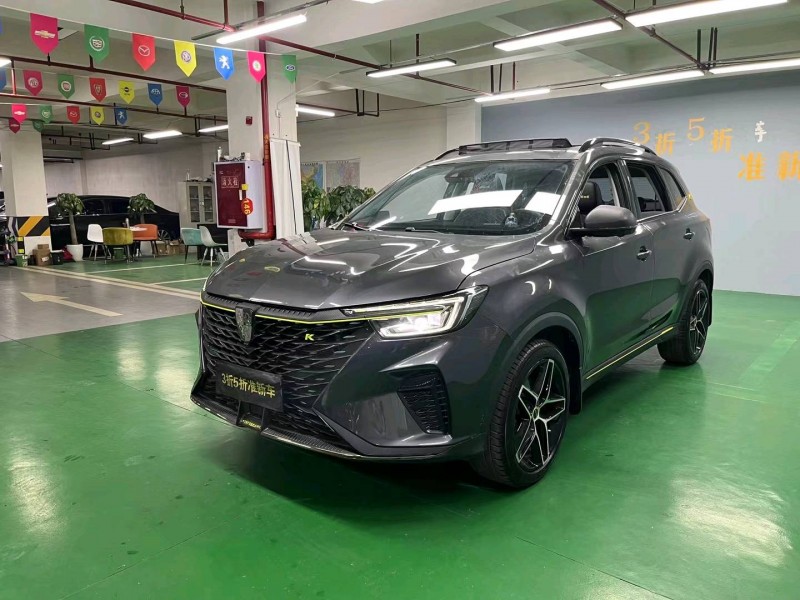 成都23年荣威RX52