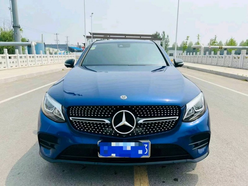 东营18年奔驰GLC1