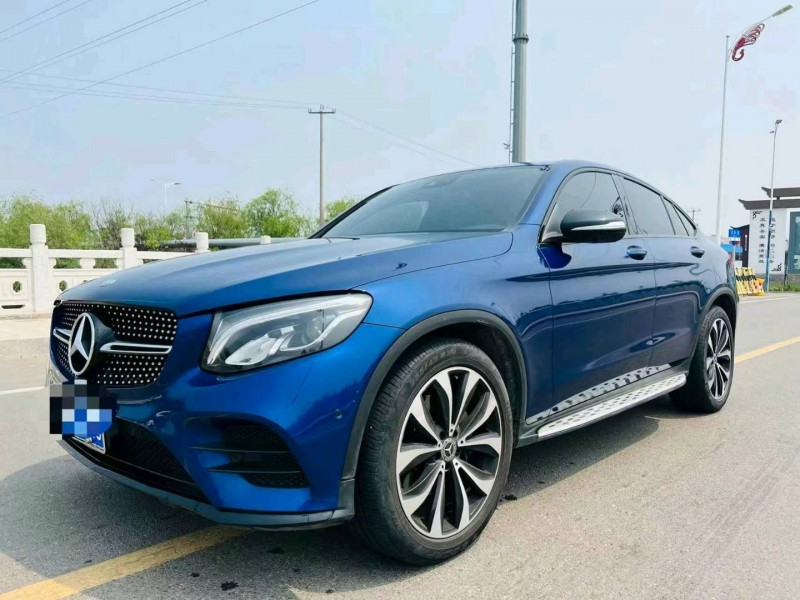 东营18年奔驰GLC2