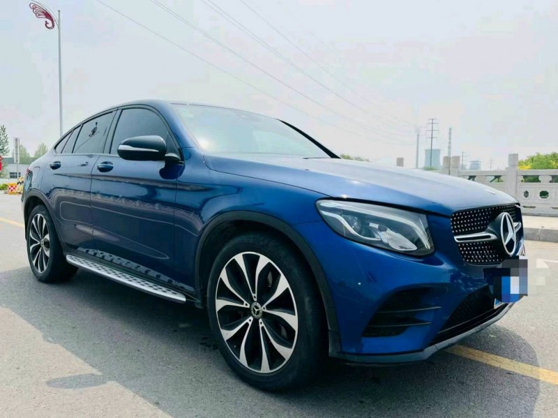 东营18年奔驰GLC7