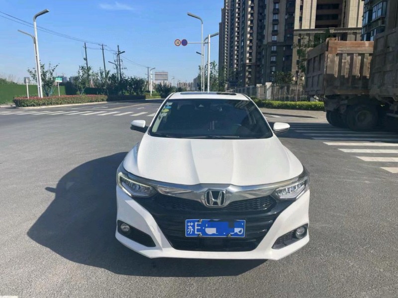 苏州19年本田凌派1