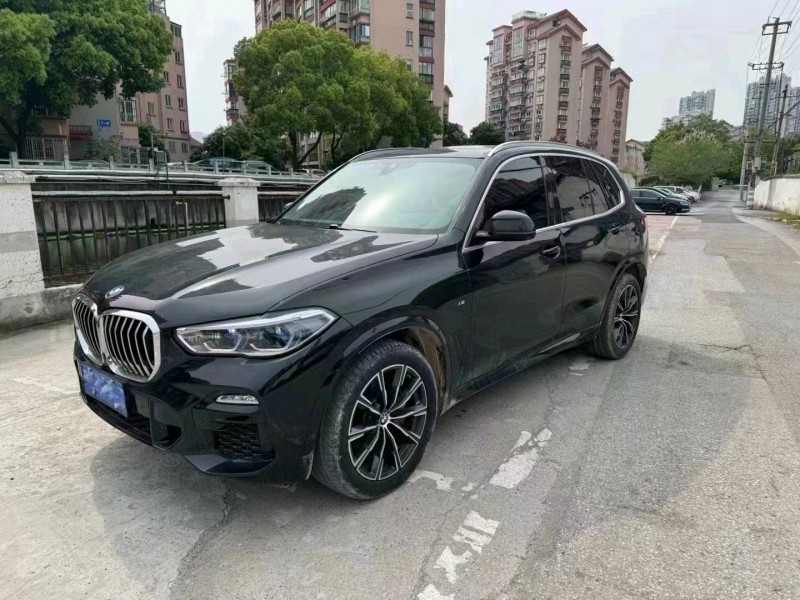 盐城19年宝马X53