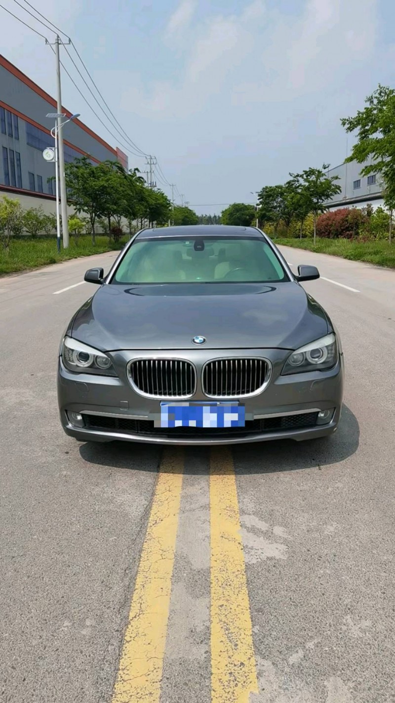 徐州12年宝马7系1
