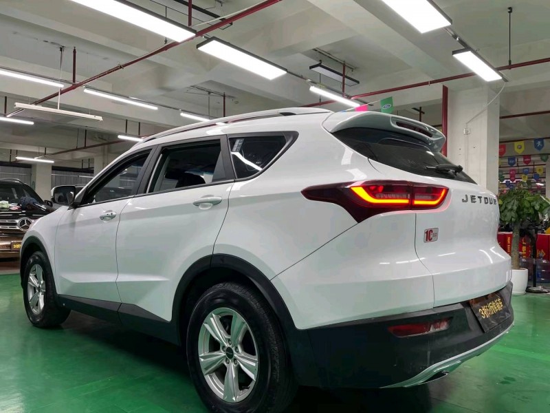 成都21年奇瑞捷途X707