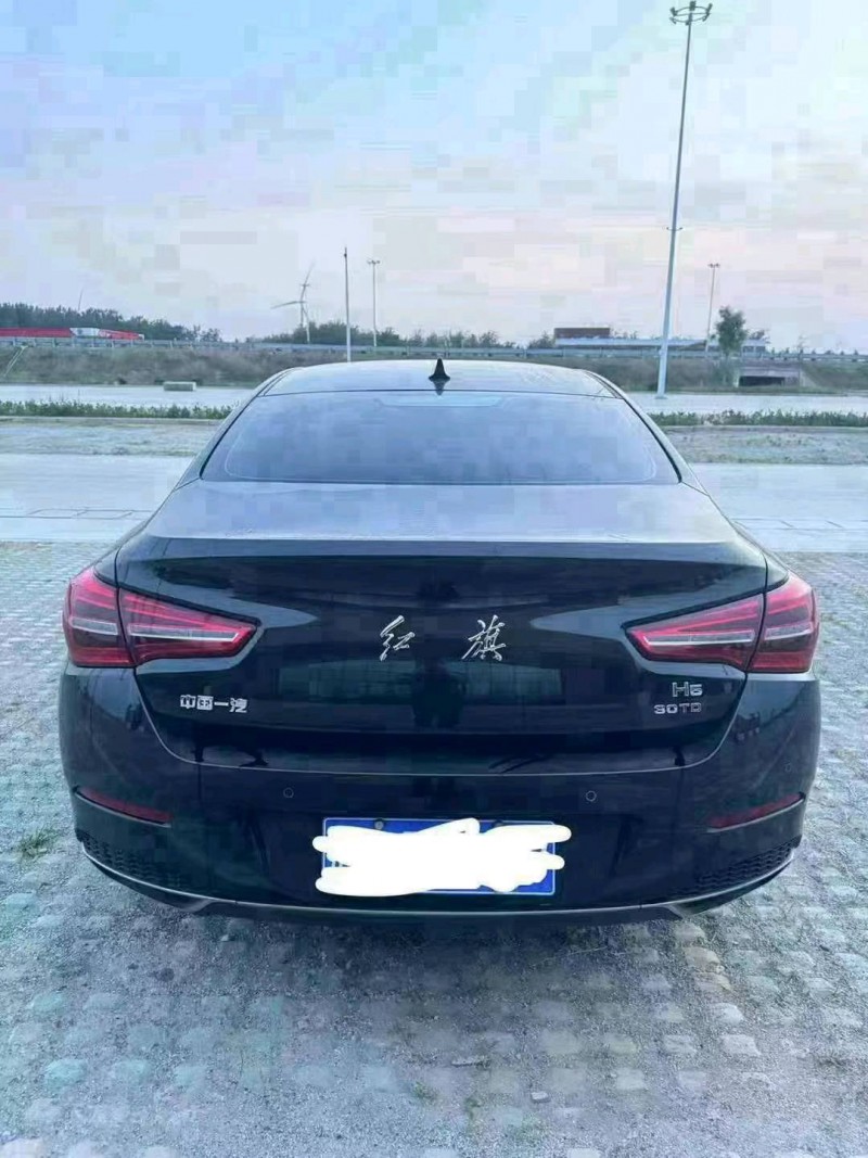 枣庄22年红旗H57