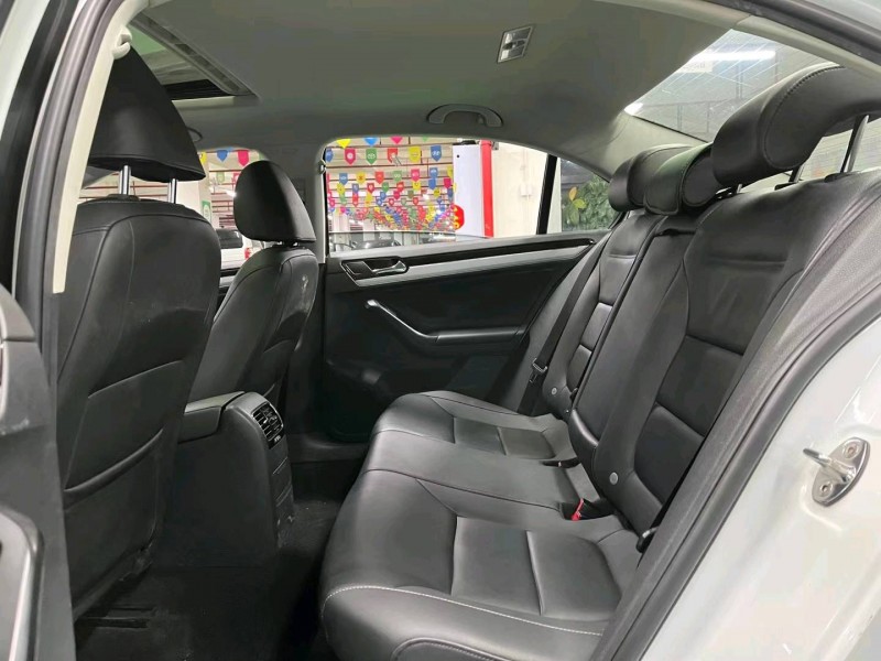 成都18年大众速腾6