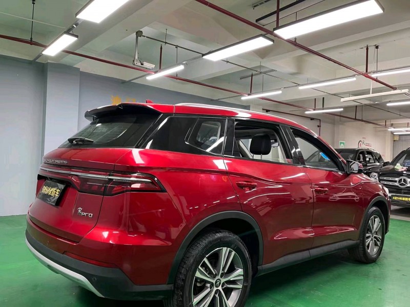 成都21年比亚迪宋9