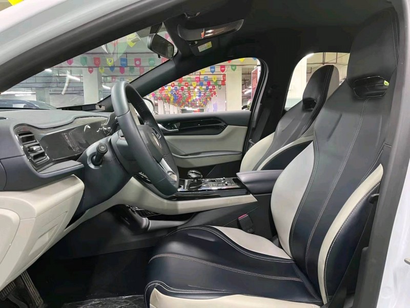 成都22年比亚迪秦4