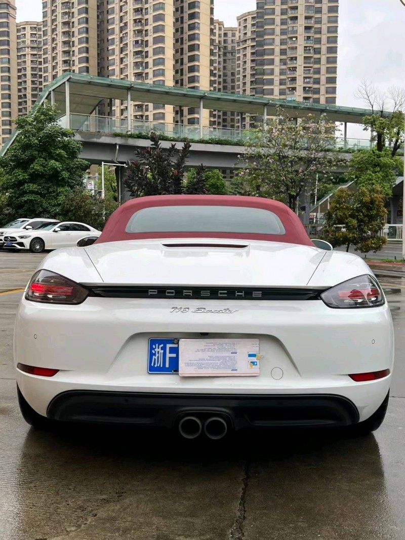 佛山22年保时捷7184