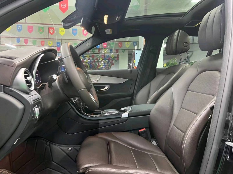 成都22年奔驰GLC4