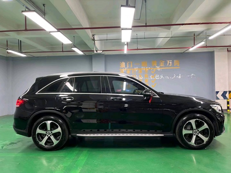 成都22年奔驰GLC8