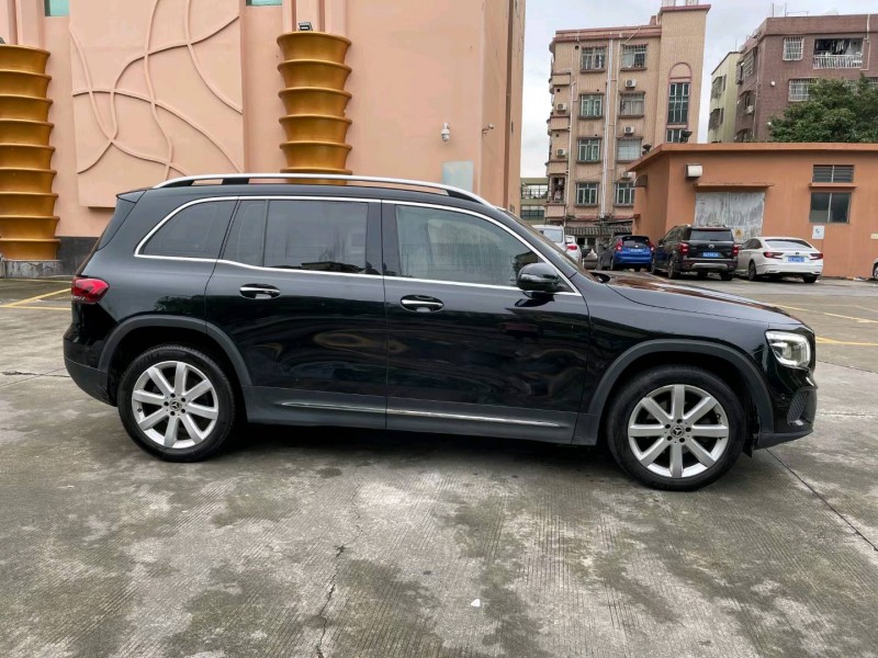 佛山20年奔驰GLB5