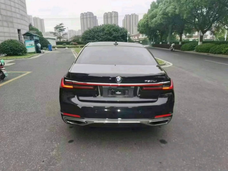 苏州22年宝马7系9