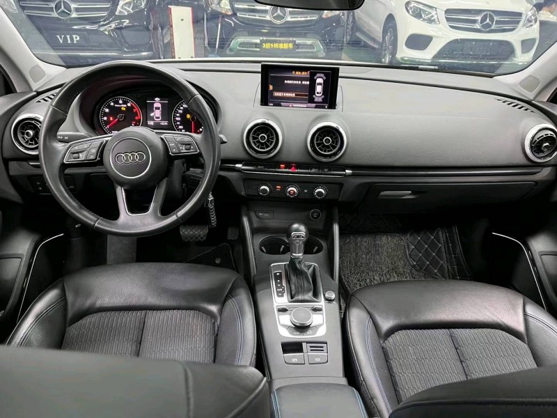 成都19年奥迪A34