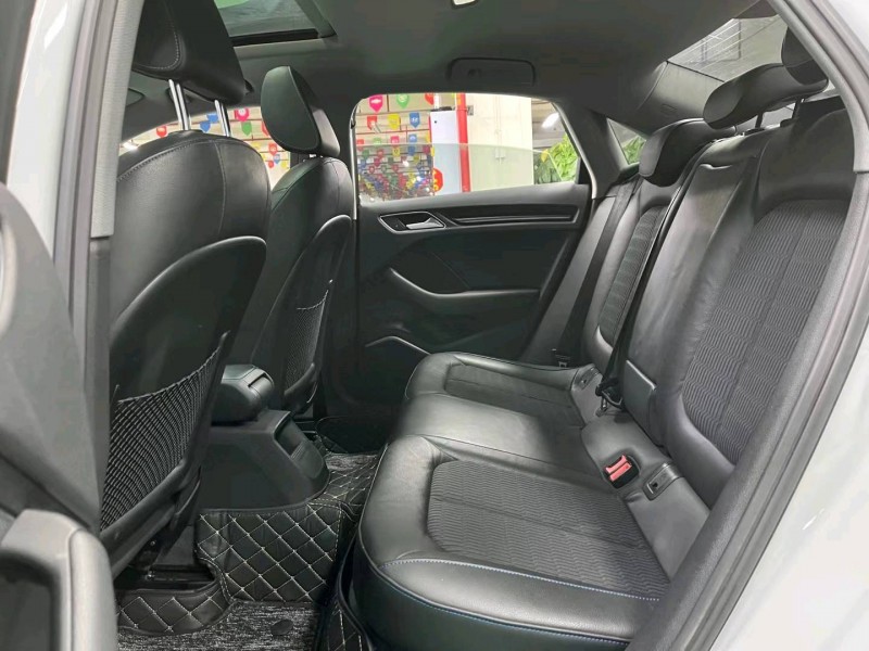 成都19年奥迪A35