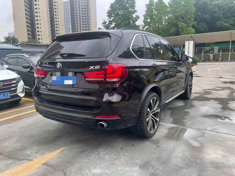 广州15年宝马X59