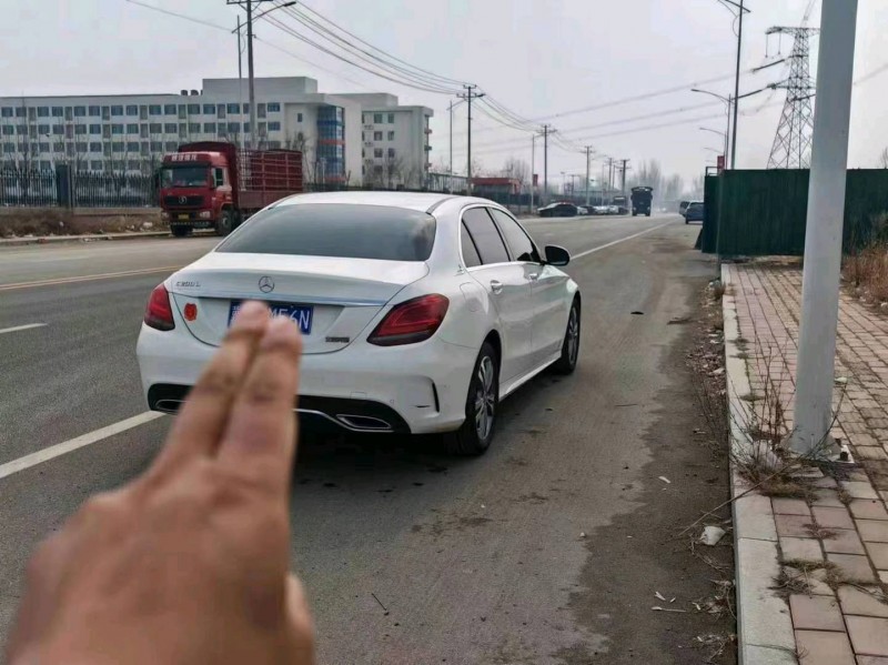 东营20年奔驰C5