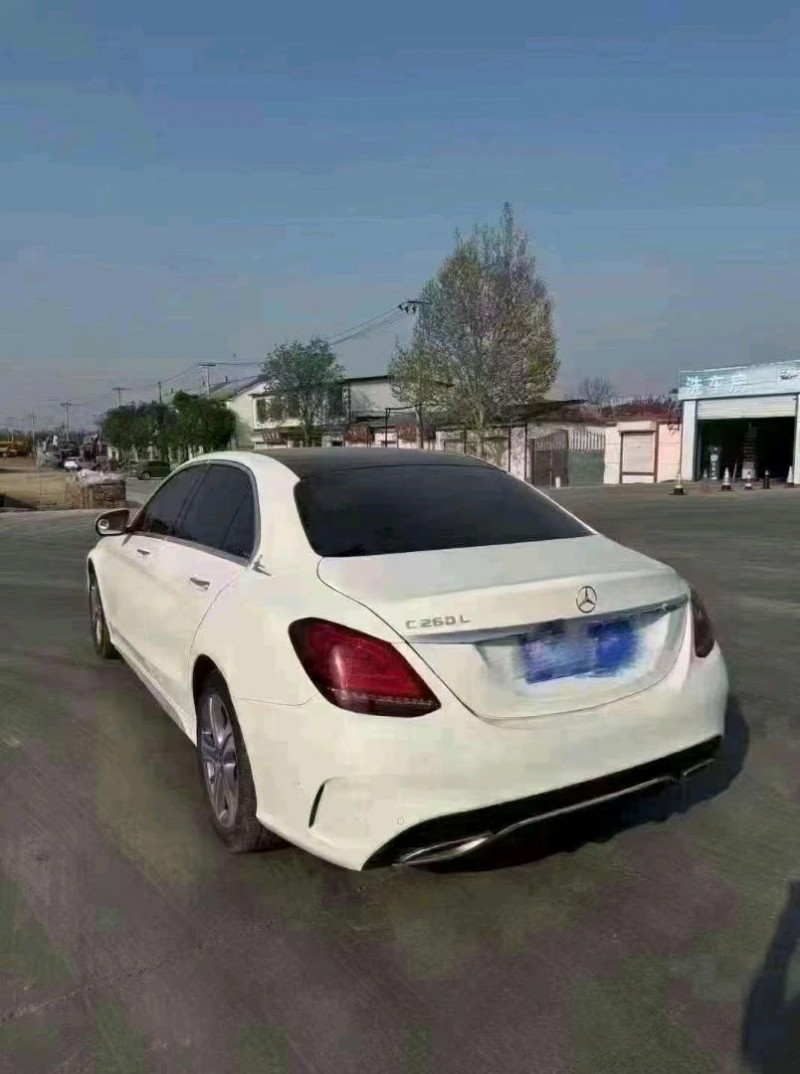 东营19年奔驰C6