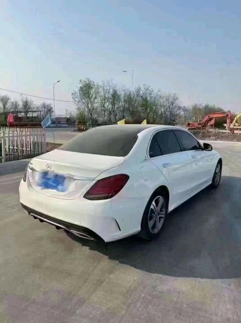 东营19年奔驰C7