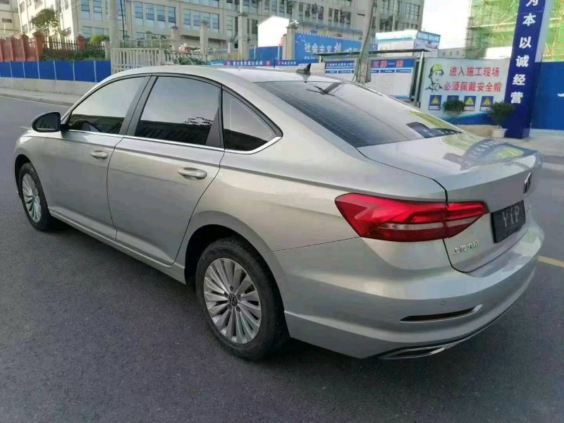 常德20年大眾朗逸5